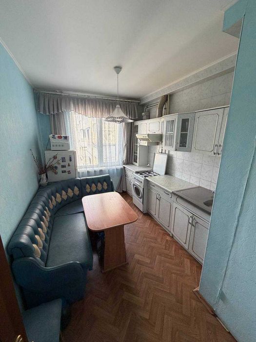 Продам 3-х комн. квартиру, р-н Центр