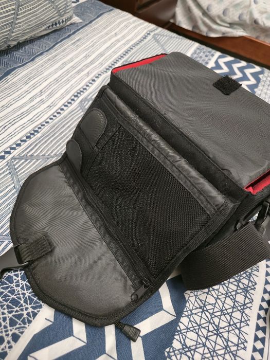 Canon 66D Completa com 2 Lentes - Excelente Estado