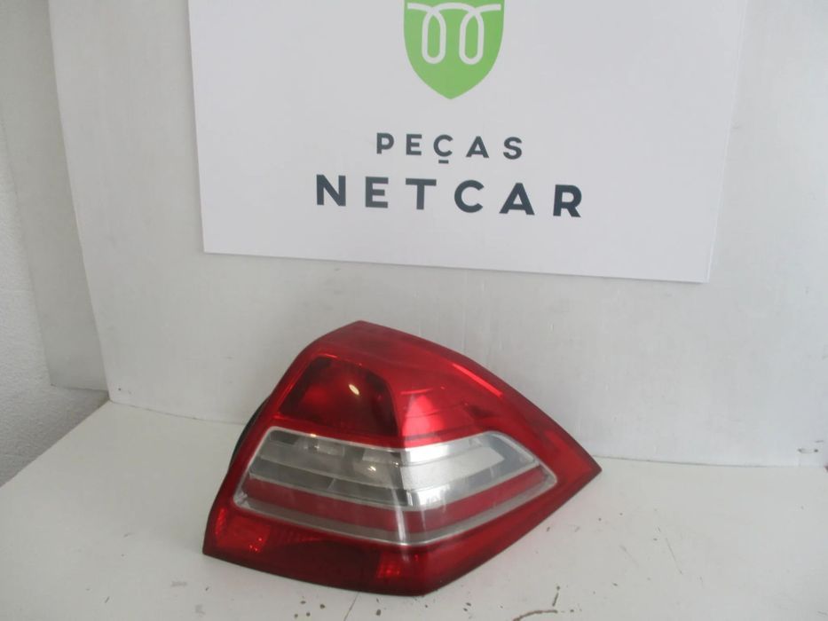 farolim farol tras direito Renault Megane 2 II 4P 2006