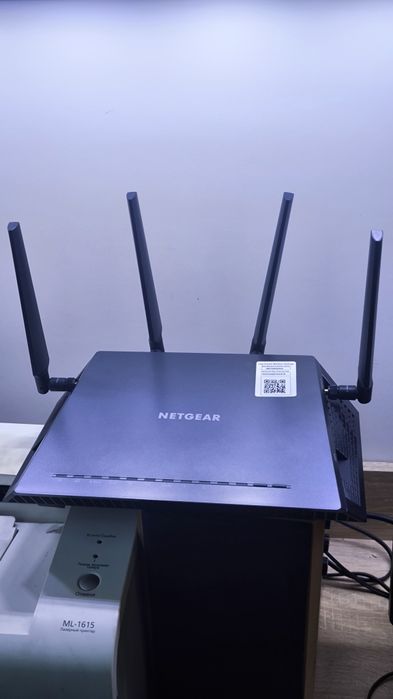 Роутер Netgear Nighthawk X4S R7800
This R7800-100NAS Netgear Nighthawk
