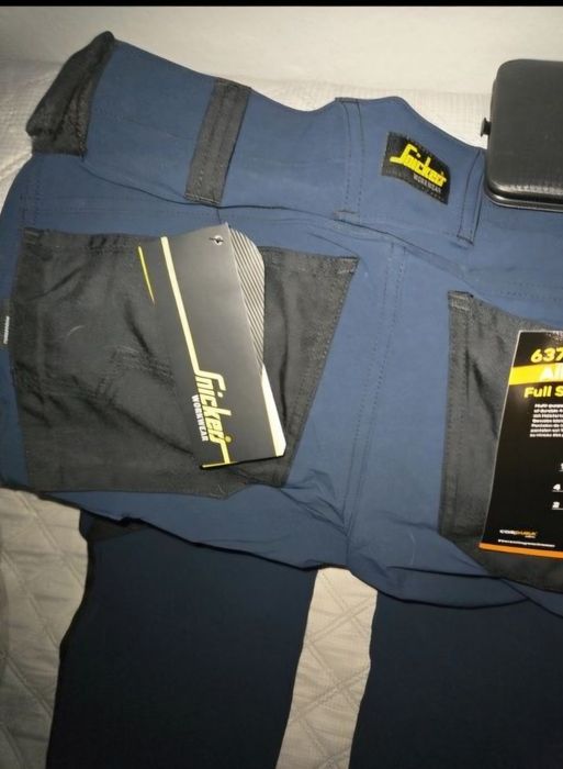 Nowe spodnie robocze Snickers 6371 rozm 52