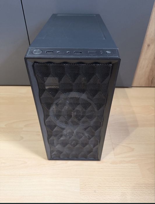 продам Пк игровой i59400f GTX.