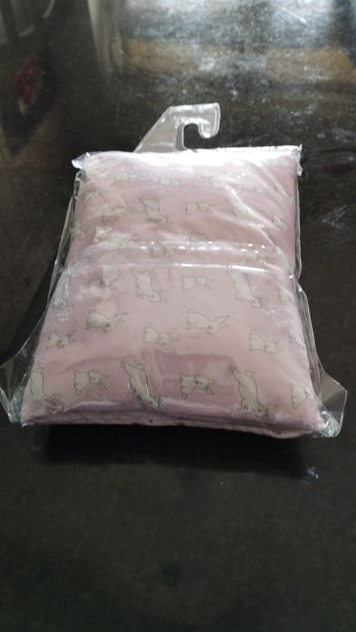 Muda fraldas, côr rosa