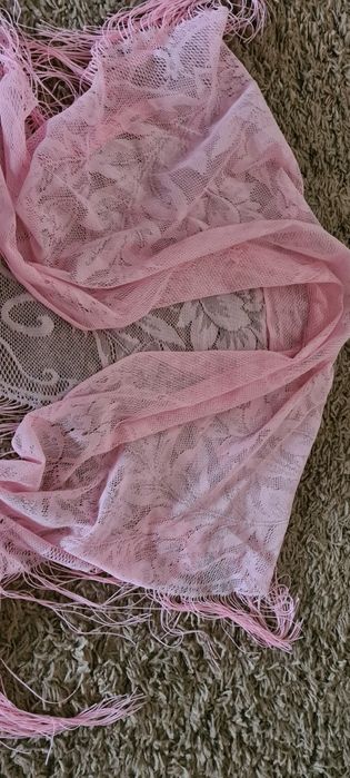 Chusta różowa  bardzo ładna