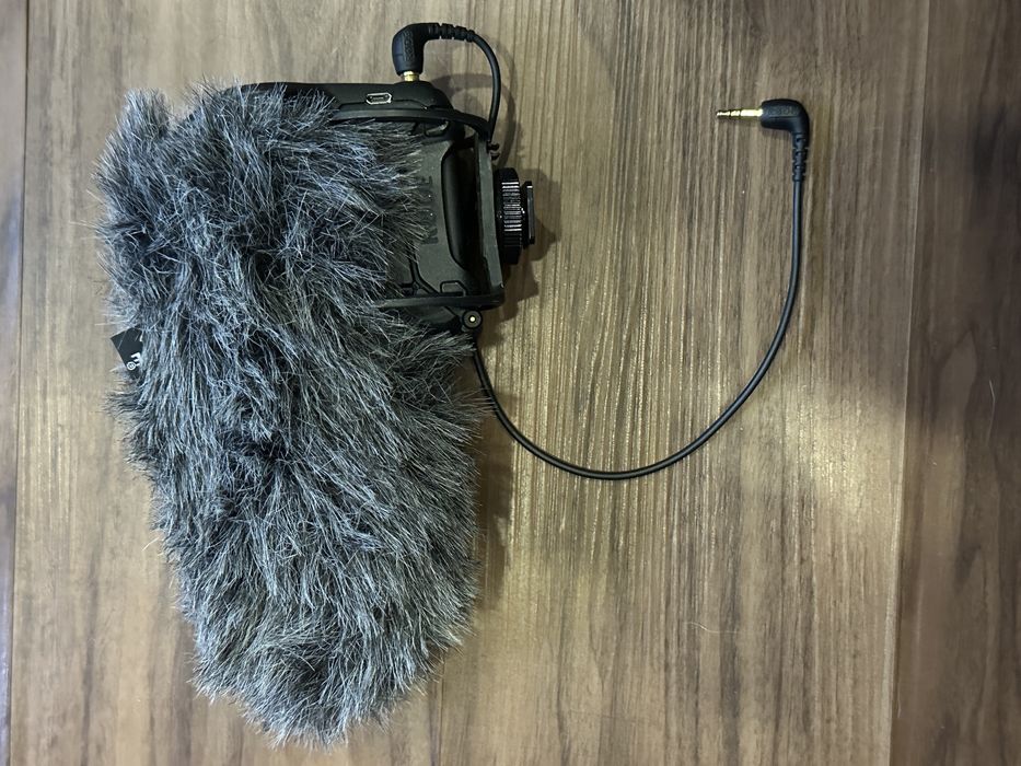 Rode VideoMic Pro+ (Com Caixa e Deadcat) – Como Novo!