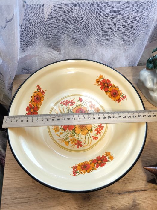 Різний посуд,майоліка,кришталь,СРСР