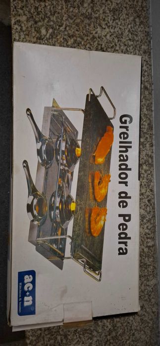 Grelhador de pedra retangular