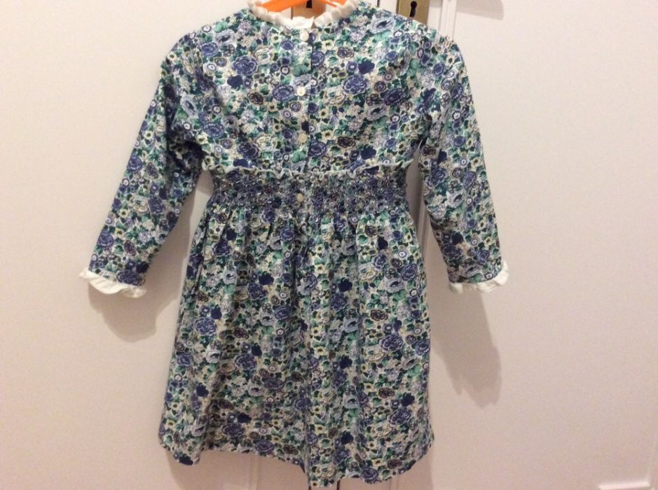 Vestido (4A e 8A), bolero e collants