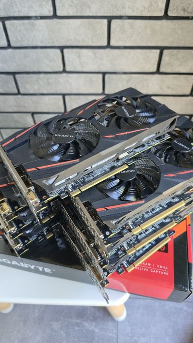 Відеокарти RX 570 8GB