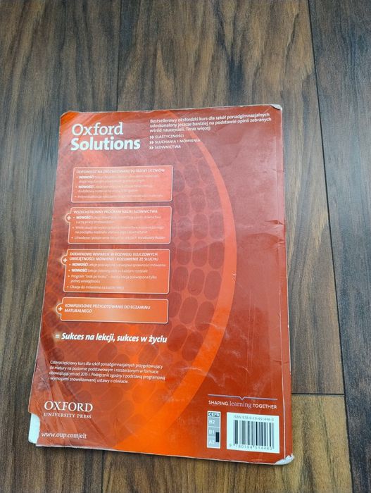 Oxford Solutions Pre-Intermediate