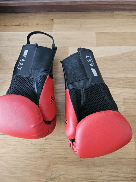 Rękawice bokserskie dla dzieci Outshock decathlon