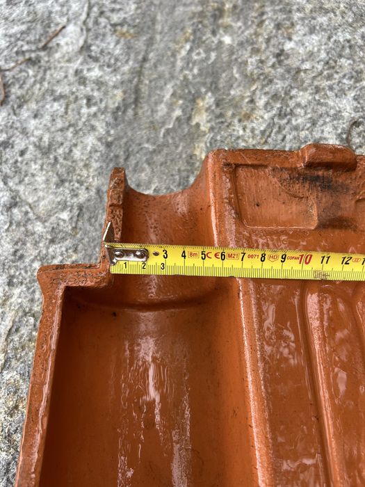 TELHAS - Cerca de 300