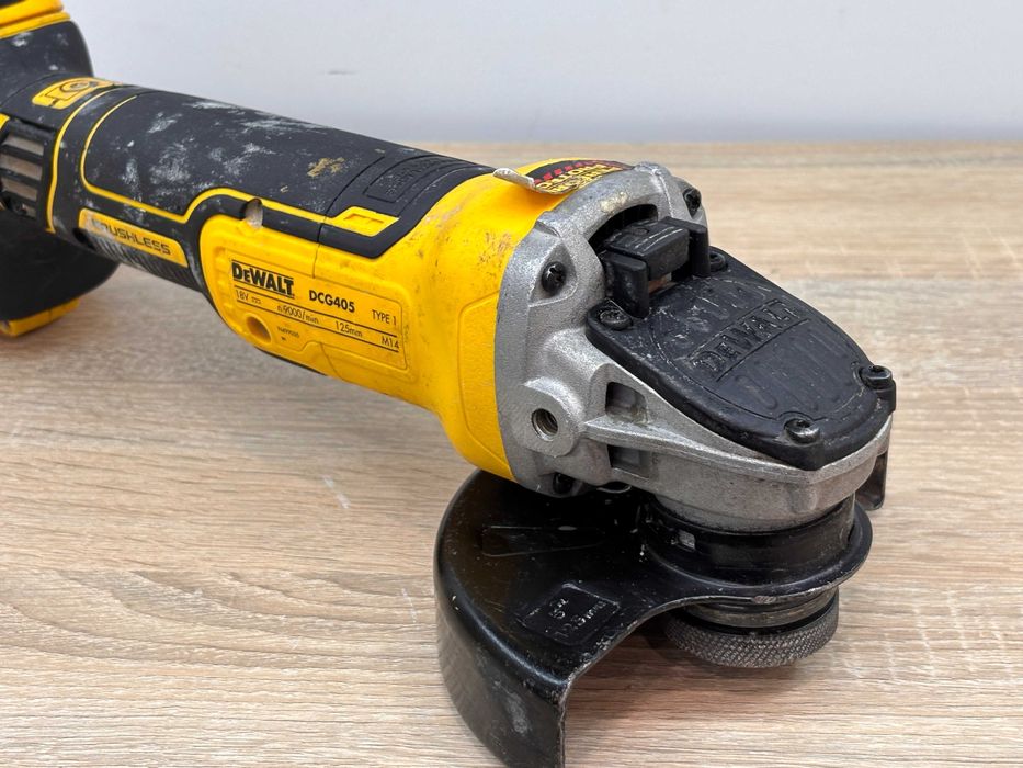 Szlifierka kątowa DeWalt DGC405 + Aku 5Ah