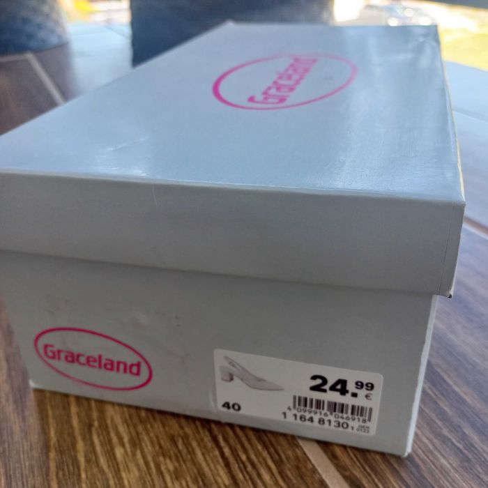 Czółenka damskie Graceland (Deichmann) – rozmiar 40, ecru, buty ślubne