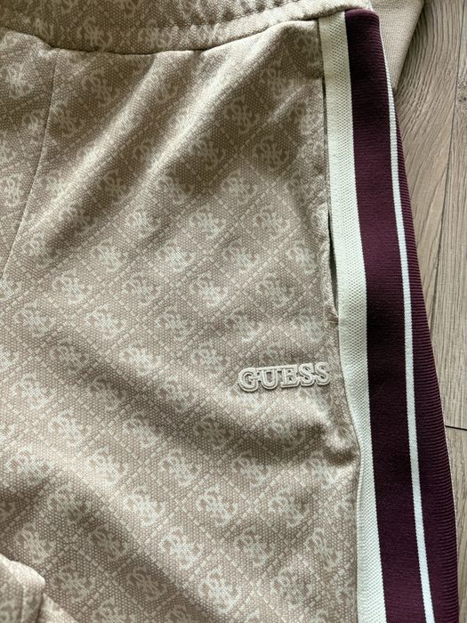 Komplet dresowy guess