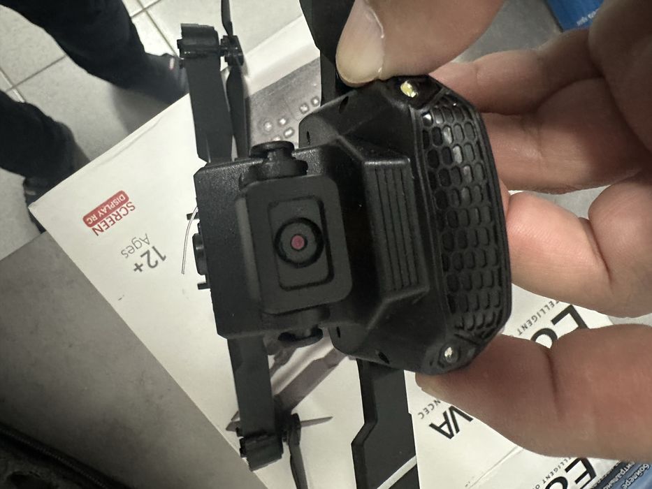 Drone E88 Nova, um quadricóptero dobrável