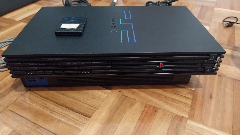 Playstation 2 completa , estado irrepreensível