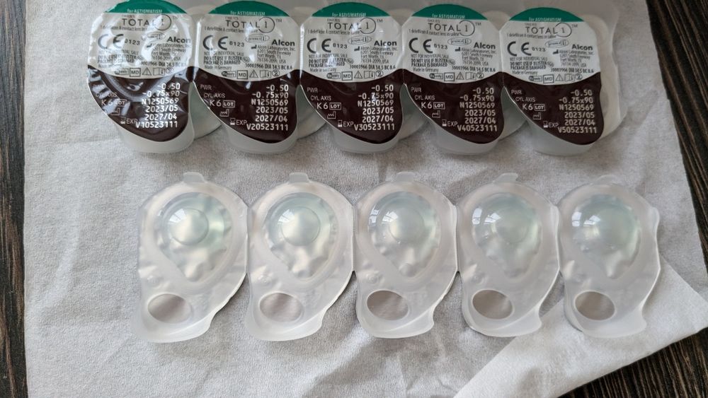 Контактные линзы Total 1