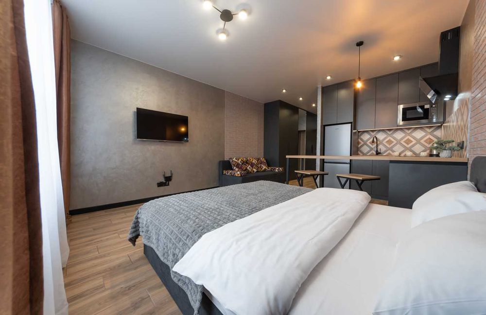 Є власне укриття! Студія подобово - стиль і комфорт на Бажана, 17.