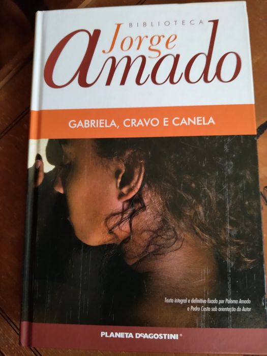 Livro Gabriela cravo e canela