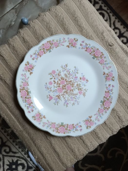 Тарілки 20см діаметр