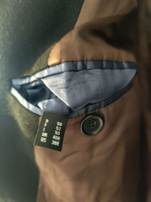 Czarny dwurzędowy płaszcz Esprit 48 z kieszeniami