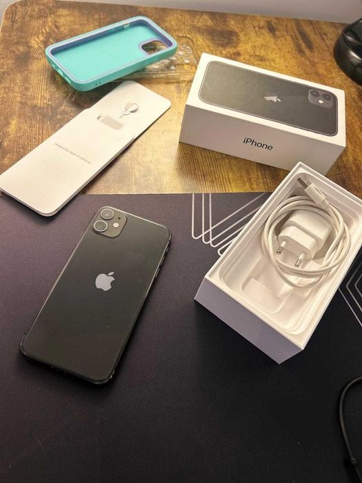 iPhone 11 128Gb Preto