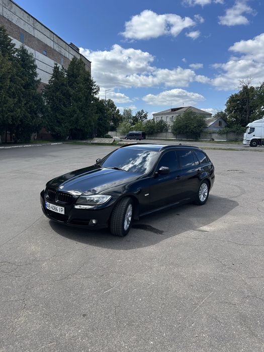 BMW 3 Series 2010 VIN WBAUS31090A831614 фото оголошення 2 з 8
