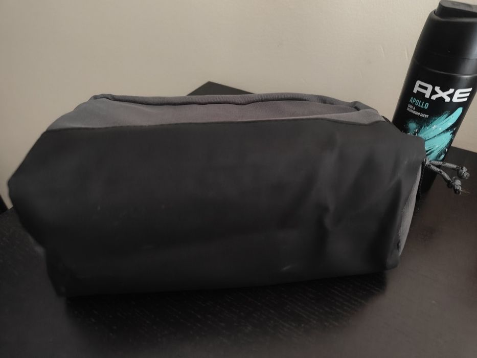bolsas de viagem necessaire novas