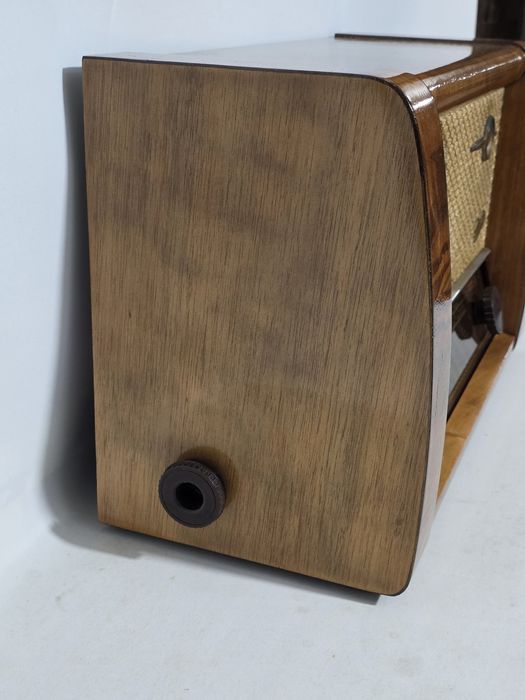 Rádio antigo reparado Graetz