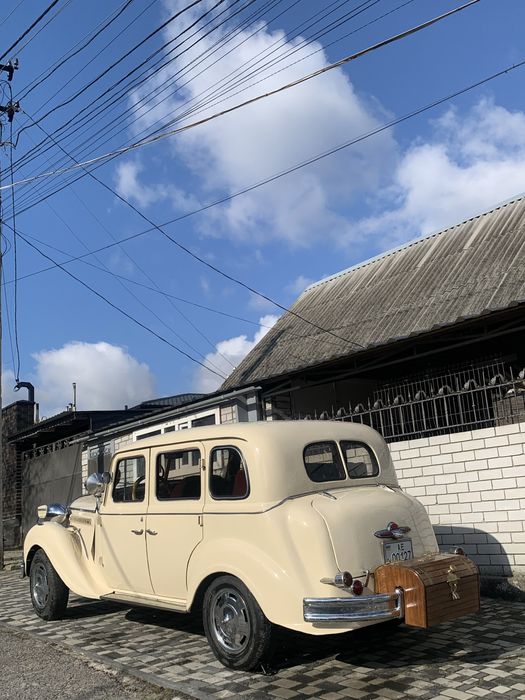 Продам РЕТРО Автомобіль DODGE