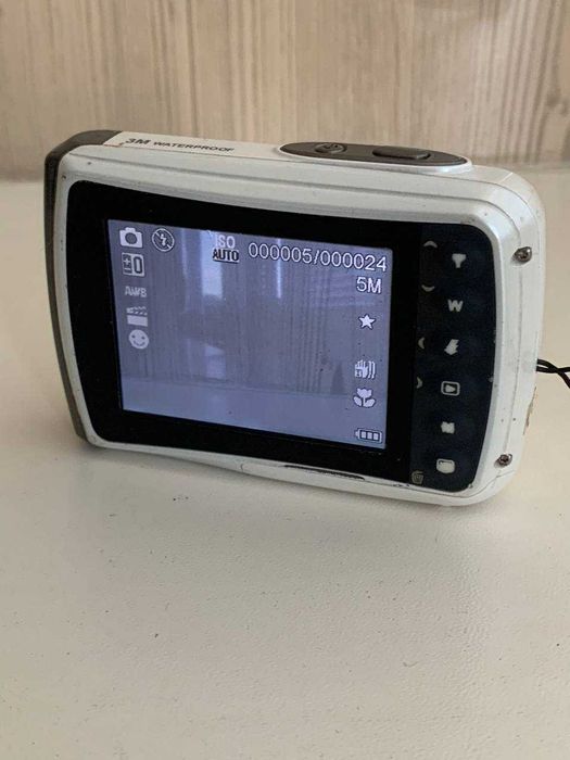 Цифровий фотоапарат Medion FanCam водонепроникний Y2K винтаж ретро 4GB