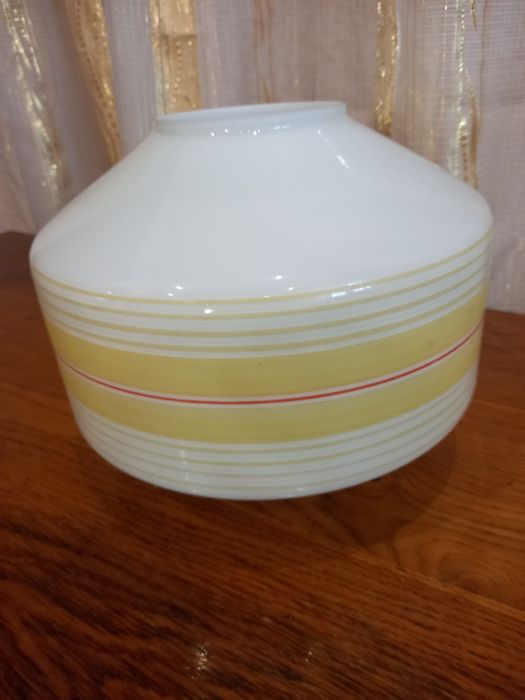 Продам плафон новий