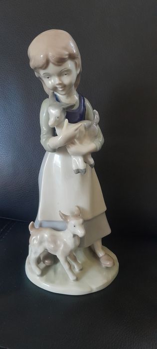 Figurka Porcelanowa Carl Scheidig