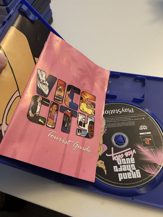 Grand theft auto vice city ps2 komplet