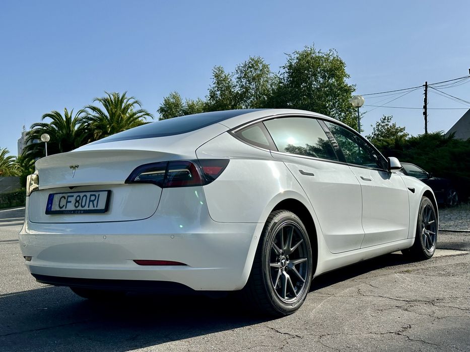 Tesla Model 3 - 109mil Km - IVA dedutivel