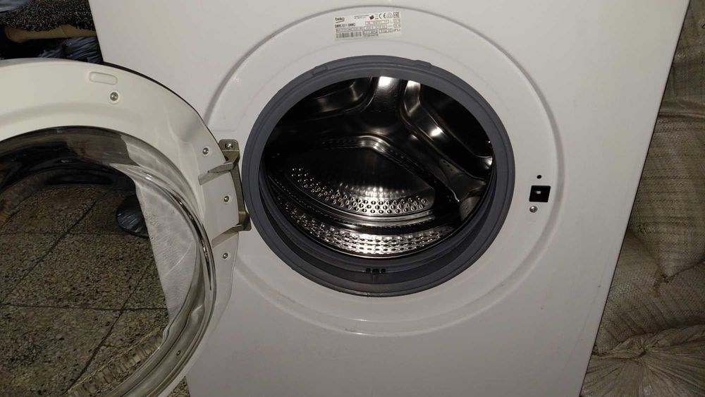 Sprzedam dwie pralki beko slim