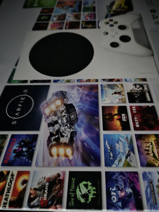 Xbox series s, komplet, stan idealny