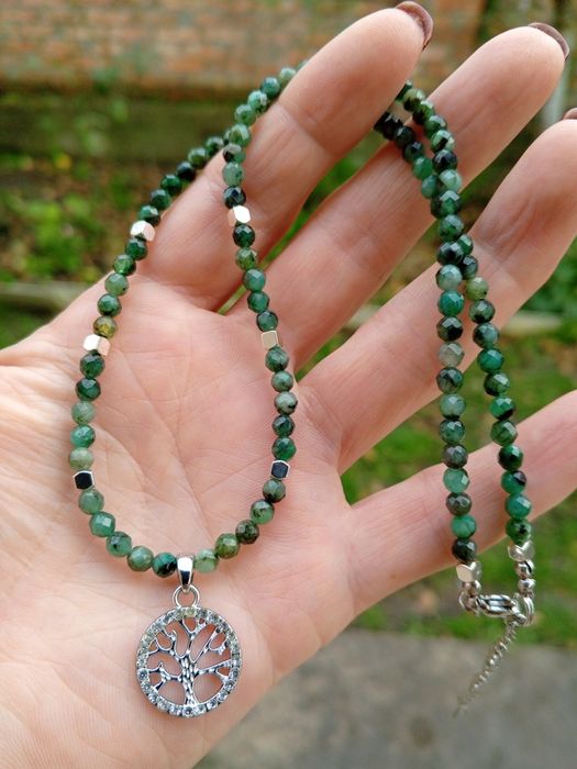 Чокер з рубіном, сапфіром, смарагдом.  Намисто з натурального каміння