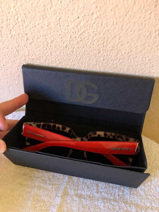 Óculos de Sol Dolce & Gabbana DG 4234 Vermelhos