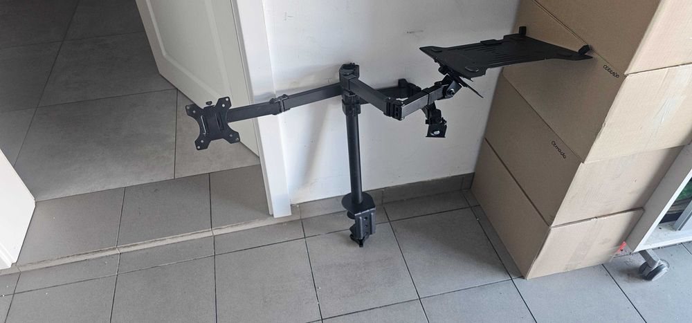 Uchwyt vesa na dwa monitory i laptop 13-27"