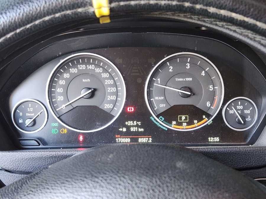 BMW 320d F30 2015 • Дизель, автомат, люк, проєкція