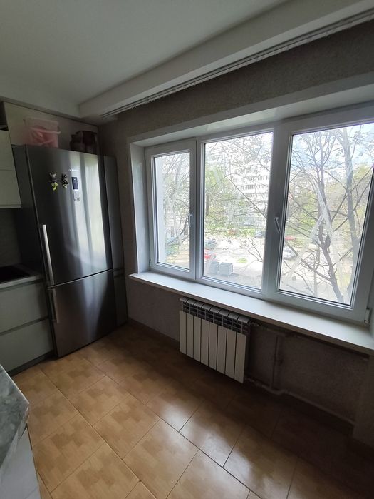 Продам 2-комнатную квартиру с ремонтом в Хортицком районе (ул. 14 Октября)