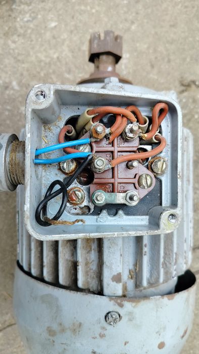 Електродвигуни робочі та різні