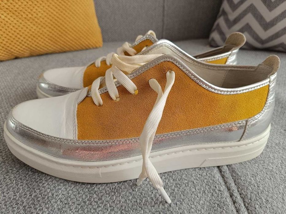 Продам женские желтые кеды кроссовки мокасины слипоны балетки 40р