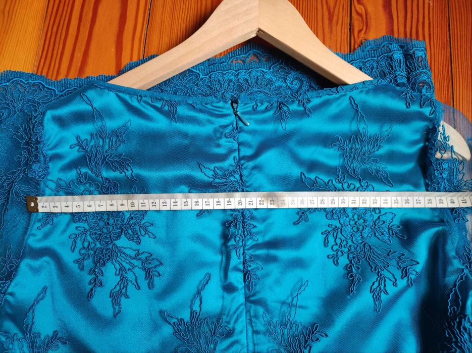 Vestido de renda