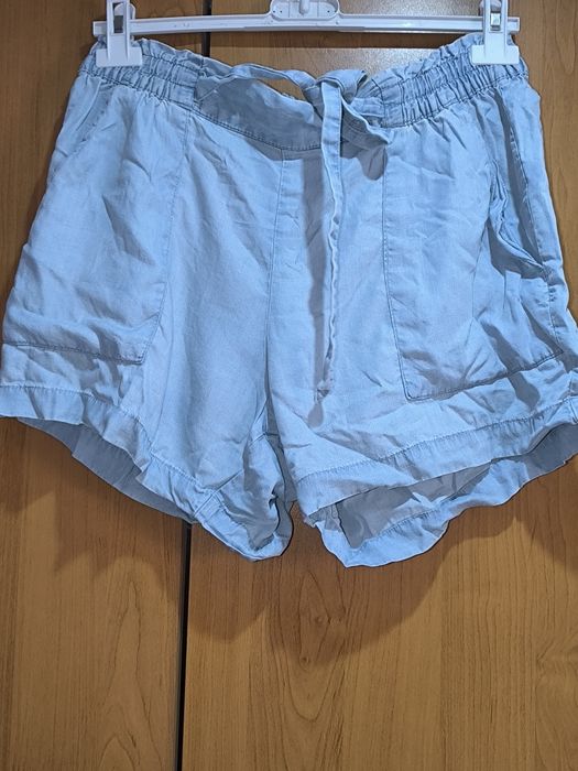 Krótkie spodenki szorty