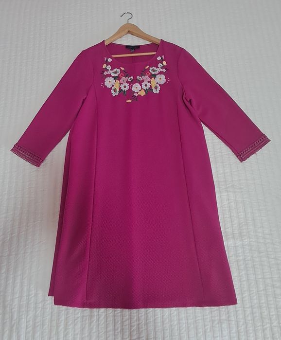 Vestido senhora "L"