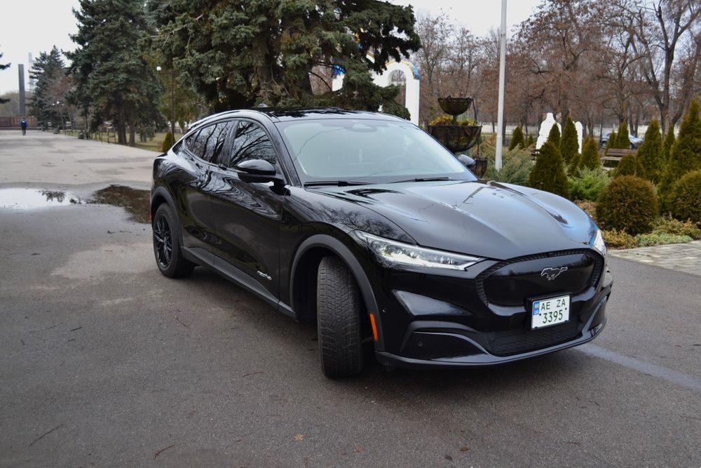 Ford Mustang Mach E select AWD 2022