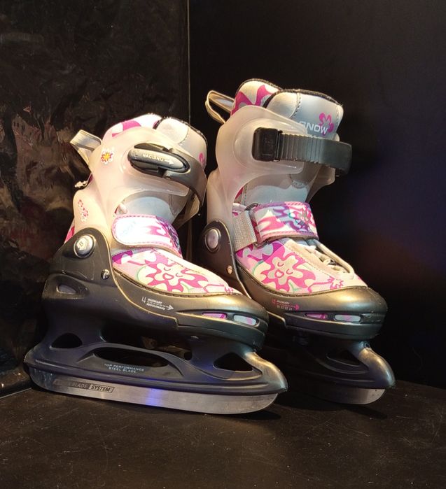 Łyżwy dla dziewczynki 30-33